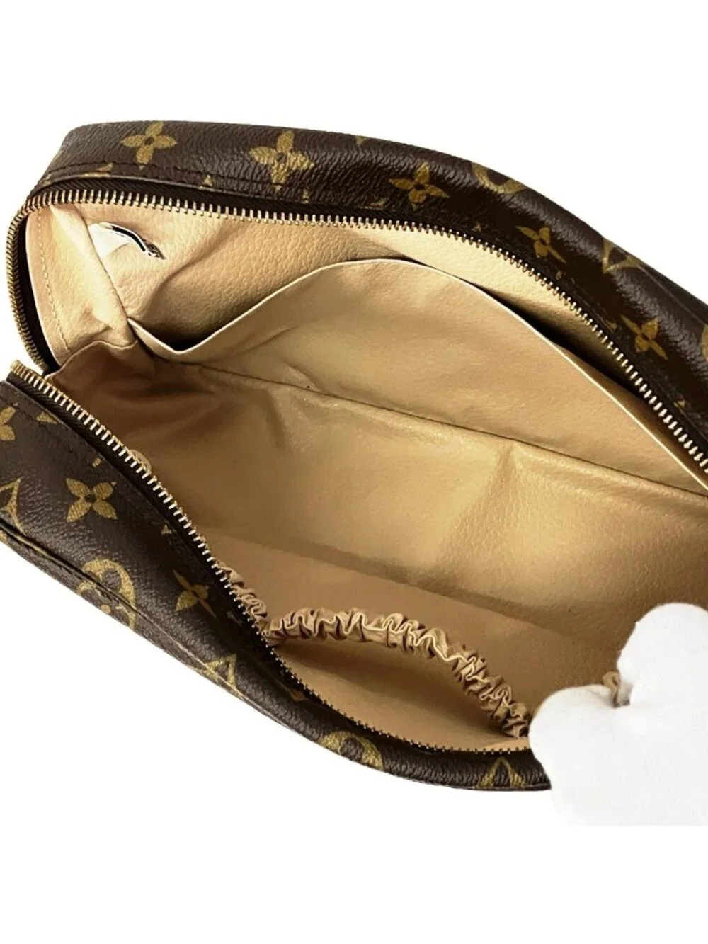 Louis Vuitton Viton Trousse Canvas Wallet 28 Monogram Clutch